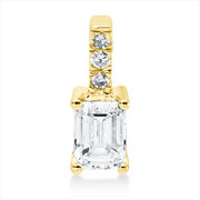 Anhänger    aus 750/-18 Karat Gelbgold mit 4 Diamanten 0
