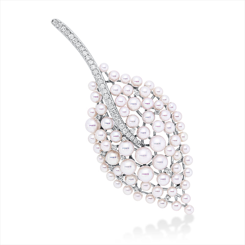 Brosche   mit Süßwasserperle aus 750/-18 Karat Weißgold mit 42 Diamanten 0