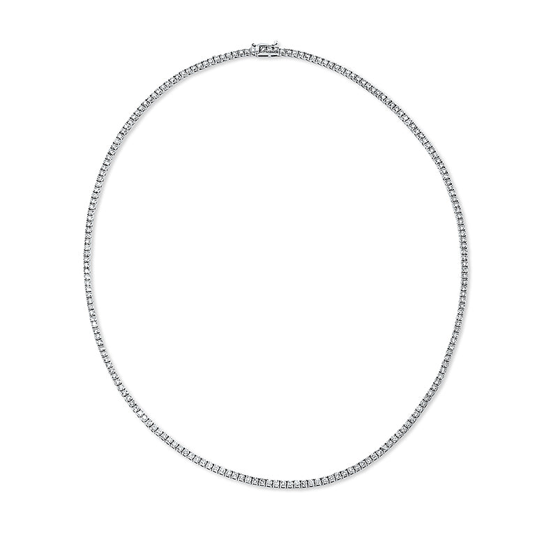 Collier    aus 750/-18 Karat Weißgold mit 203 Diamanten 6 ct