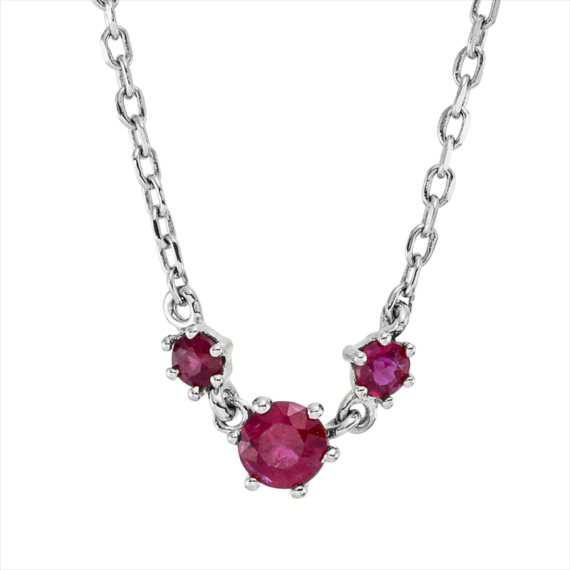Collier mit Rubin  aus 750/-18 Karat Weißgold MPM_SKIP_FIELD 