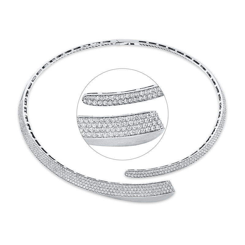 Collier    aus 750/-18 Karat Weißgold mit 452 Diamanten 5