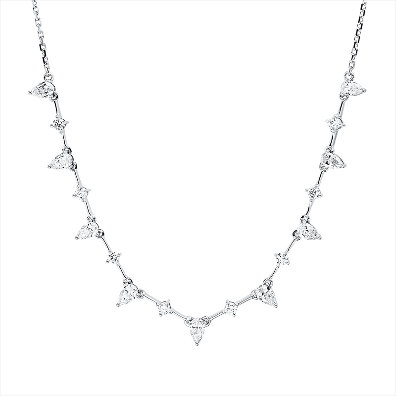 Collier    aus 750/-18 Karat Weißgold mit 17 Diamanten 1