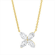 Collier    aus 750/-18 Karat Gelbgold mit 4 Diamanten 1