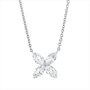 Collier    aus 750/-18 Karat Weißgold mit 4 Diamanten 1