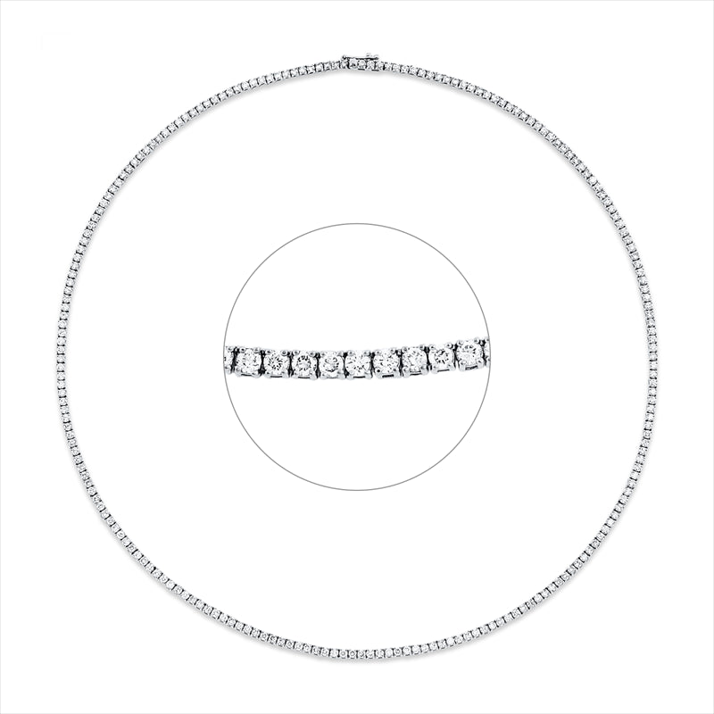 Collier    aus 750/-18 Karat Weißgold mit 213 Diamanten 6