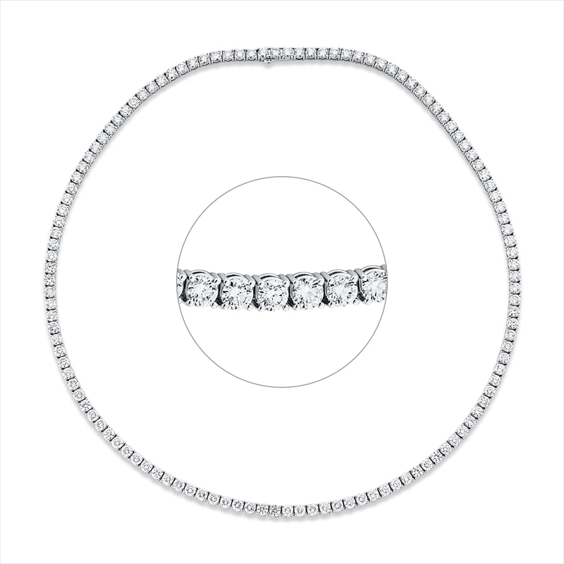 Collier    aus 750/-18 Karat Weißgold mit 120 Diamanten 18