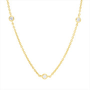 Collier    aus 750/-18 Karat Gelbgold mit 9 Diamanten 0