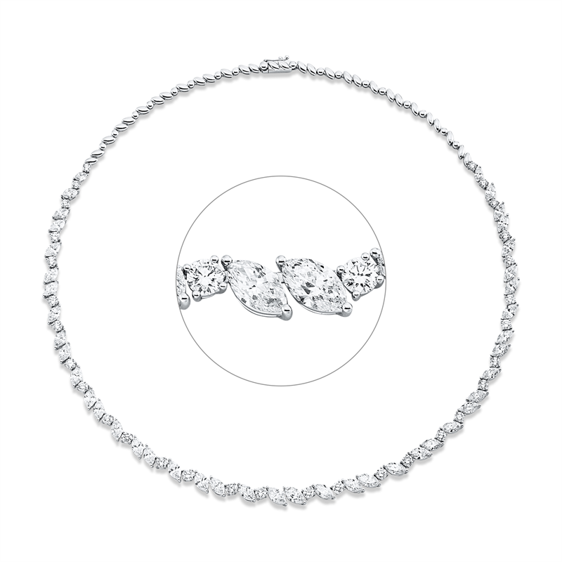 Collier    aus 750/-18 Karat Weißgold mit 72 Diamanten 13