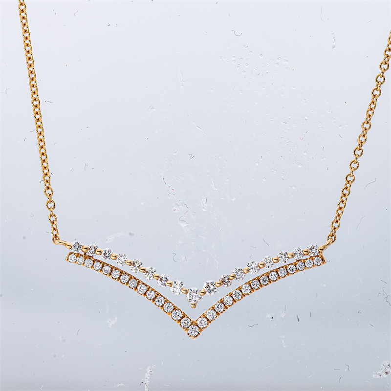 Collier    aus 585/-14 Karat Gelbgold mit 46 Diamanten 0