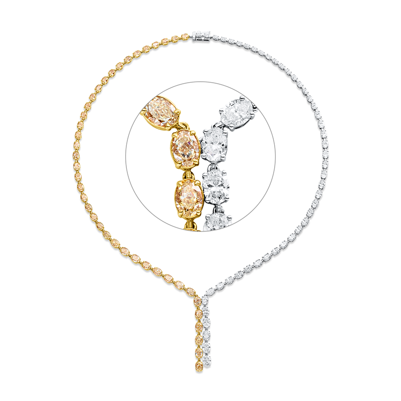 Collier    aus 750/-18 Karat Weißgold / Gelbgold mit 77 Diamanten 16