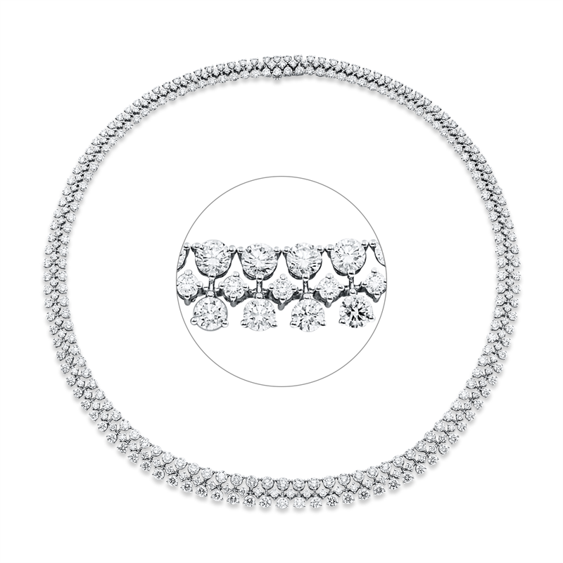 Collier    aus 750/-18 Karat Weißgold mit 333 Diamanten 18