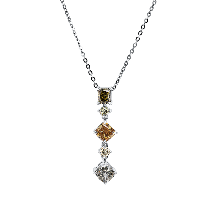 Collier    aus 750/-18 Karat Weißgold mit 5 Diamanten 1