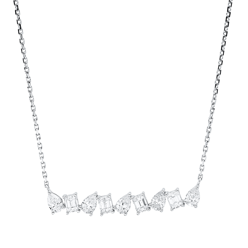 Collier    aus 750/-18 Karat Weißgold mit 9 Diamanten 1