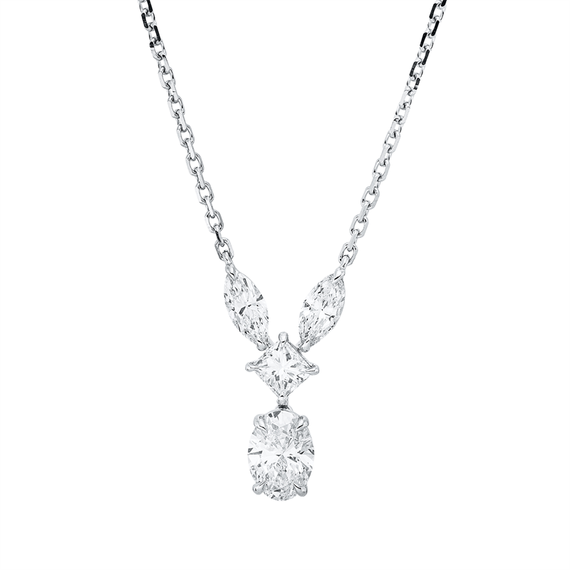 Collier    aus 750/-18 Karat Weißgold mit 4 Diamanten 0