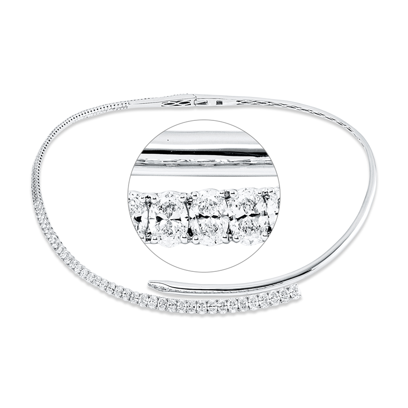 Collier    aus 750/-18 Karat Weißgold mit 177 Diamanten 8