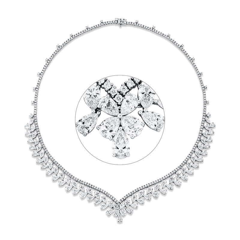 Collier    aus 750/-18 Karat Weißgold mit 319 Diamanten 22