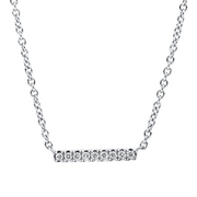 Collier    aus 750/-18 Karat Weißgold mit 9 Diamanten 0