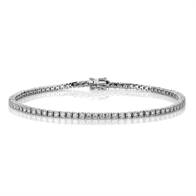 Armband    aus 750/-18 Karat Weißgold mit 80 Diamanten 1