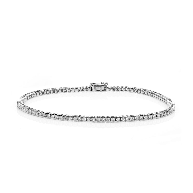 Armband    aus 750/-18 Karat Weißgold mit 94 Diamanten 1