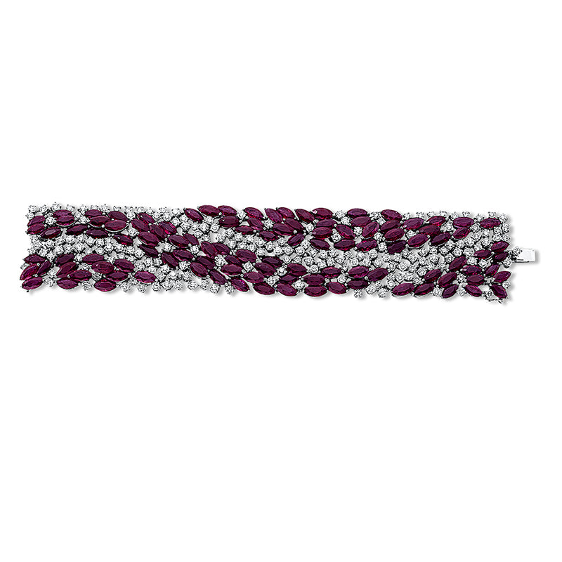 Armband mit Rubin  aus 750/-18 Karat Weißgold mit 190 Diamanten 21