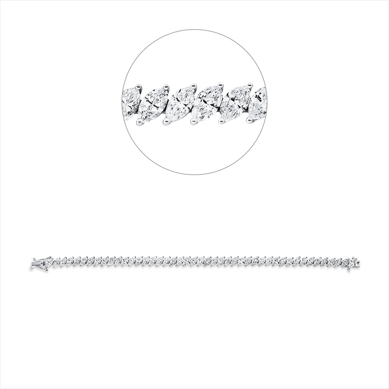 Armband    aus 750/-18 Karat Weißgold mit 45 Diamanten 11