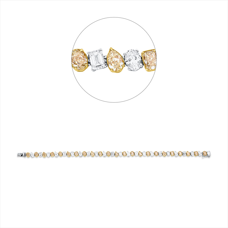 Armband    aus 750/-18 Karat Weißgold / Gelbgold mit 46 Diamanten 11