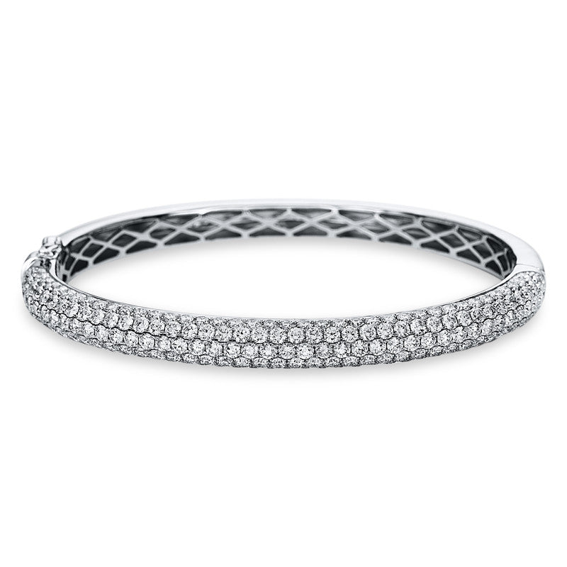 Armreif    aus 750/-18 Karat Weißgold mit 199 Diamanten 6
