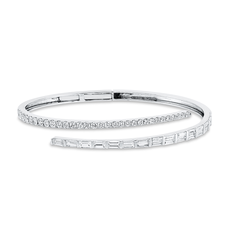 Armreif    aus 750/-18 Karat Weißgold mit 56 Diamanten 2