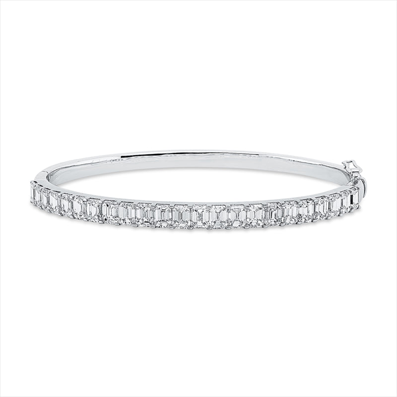 Armreif    aus 750/-18 Karat Weißgold mit 23 Diamanten 7