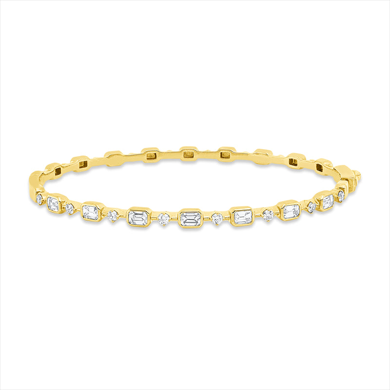 Armreif    aus 750/-18 Karat Gelbgold mit 15 Diamanten 1