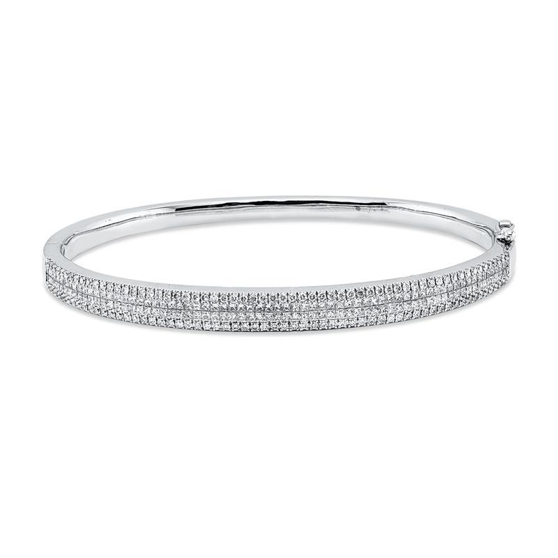 Armreif    aus 750/-18 Karat Weißgold mit 258 Diamanten 1
