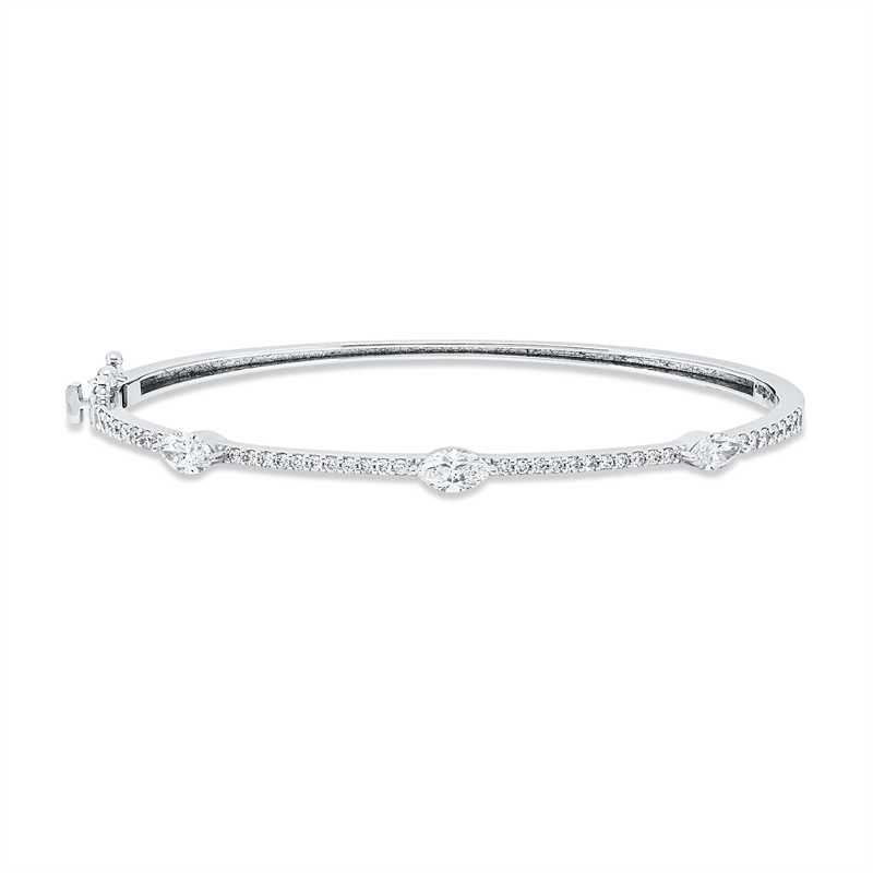 Armreif    aus 750/-18 Karat Weißgold mit 39 Diamanten 1