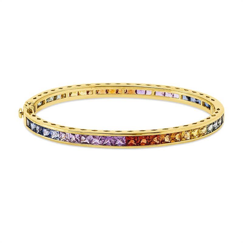 Armreif mit Saphir  aus 750/-18 Karat Gelbgold  