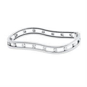 Armreif    aus 750/-18 Karat Weißgold mit 9 Diamanten 0
