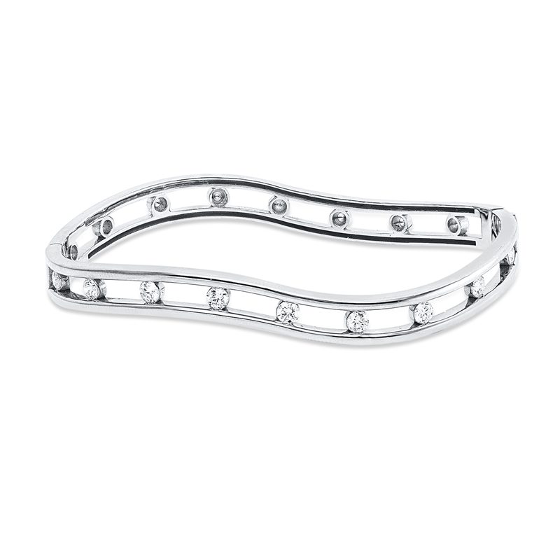 Armreif    aus 750/-18 Karat Weißgold mit 9 Diamanten 0