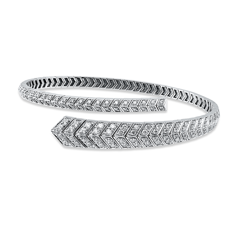 Armreif    aus 750/-18 Karat Weißgold mit 122 Diamanten 1