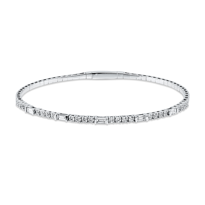 Armreif    aus 750/-18 Karat Weißgold mit 29 Diamanten 0