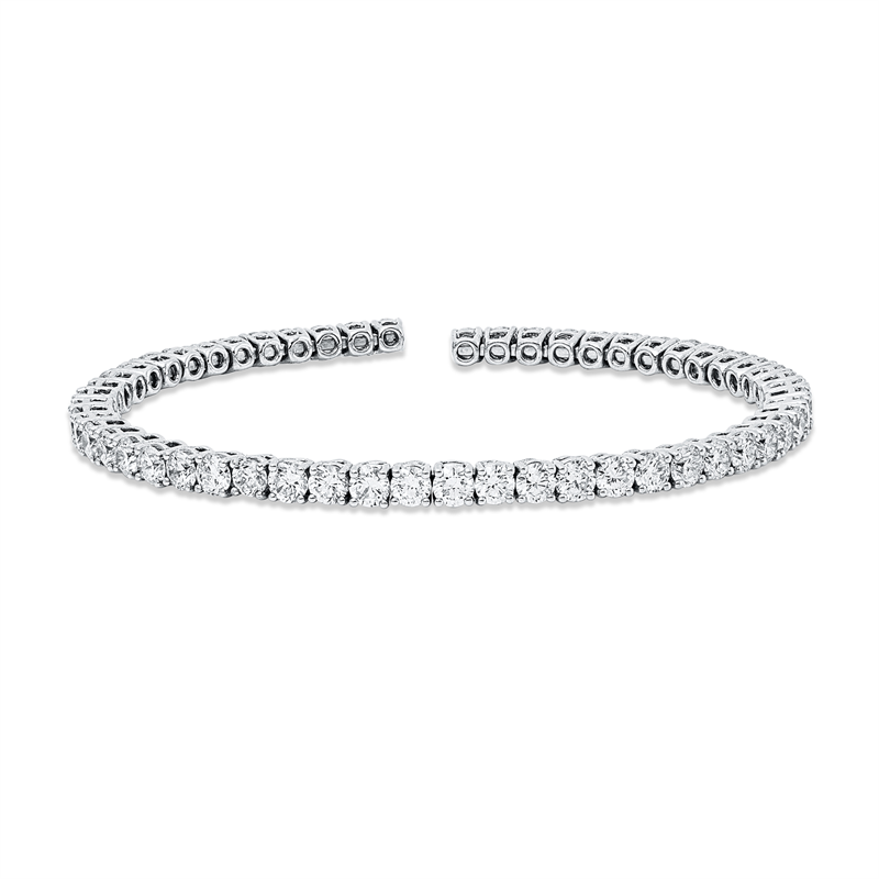 Armreif    aus 750/-18 Karat Weißgold mit 55 Diamanten 6 ct