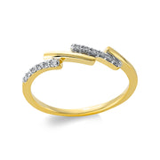 Ring    aus 750/-18 Karat Gelbgold mit 12 Diamanten 0