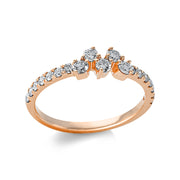 Ring    aus 750/-18 Karat Rotgold mit 19 Diamanten 0