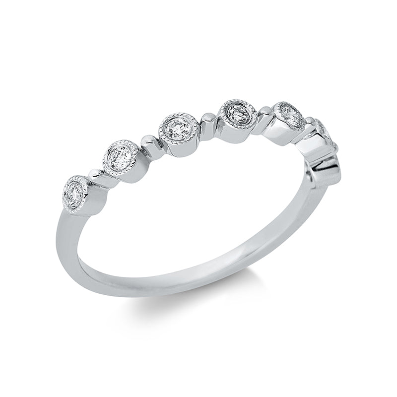 Ring    aus 750/-18 Karat Weißgold mit 7 Diamanten 0