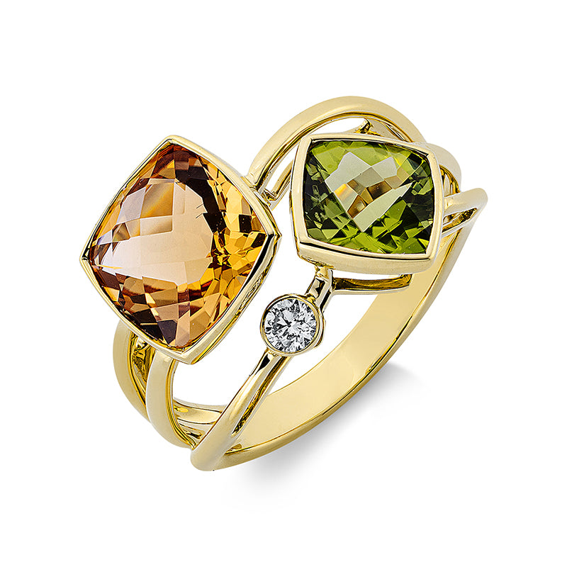 Ring mit Peridot  aus 750/-18 Karat Gelbgold mit 1 Diamant 0