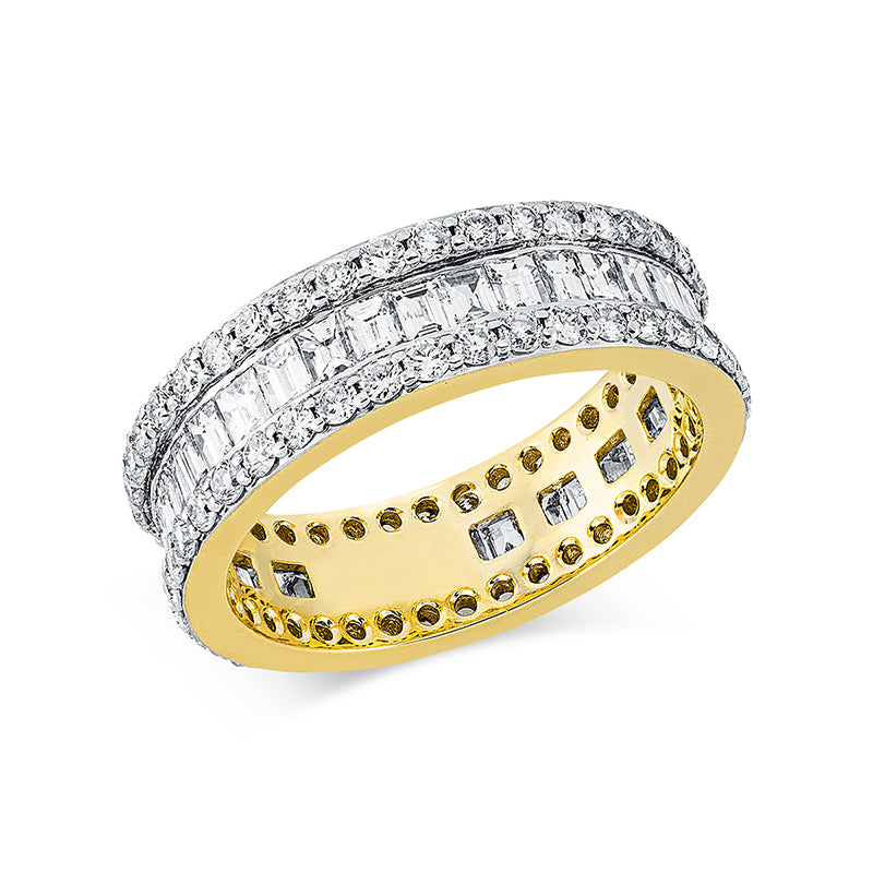 Ring    aus 750/-18 Karat Gelbgold mit 117 Diamanten 2