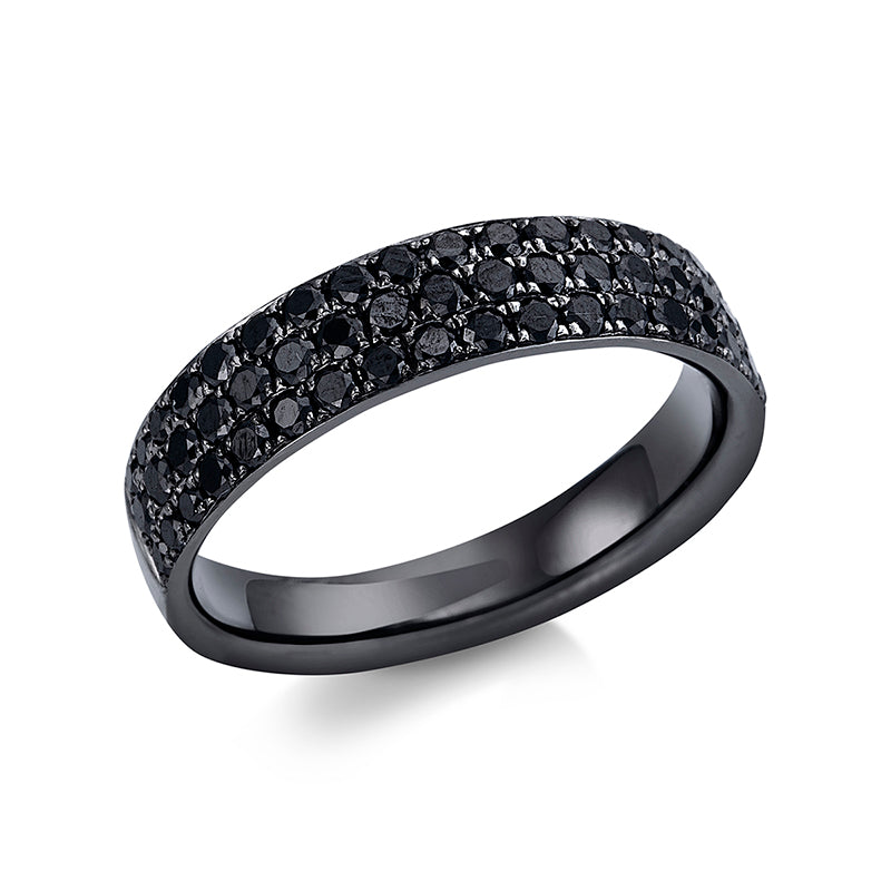 Ring    aus 750/-18 Karat Weißgold mit 59 Diamanten 1