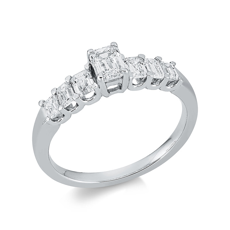 Ring    aus 750/-18 Karat Weißgold mit 7 Diamanten 0