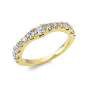 Ring    aus 750/-18 Karat Gelbgold mit 13 Diamanten 1 ct