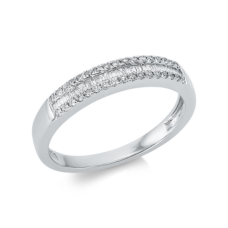 Ring    aus 750/-18 Karat Weißgold mit 58 Diamanten 0