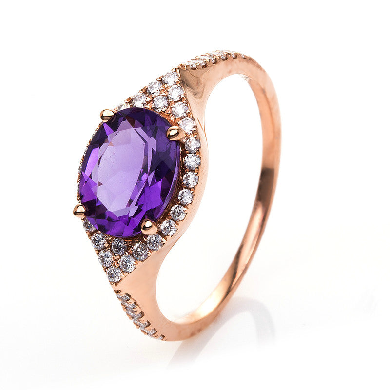 Ring mit Amethyst  aus 750/-18 Karat Rotgold mit 40 Diamanten 0