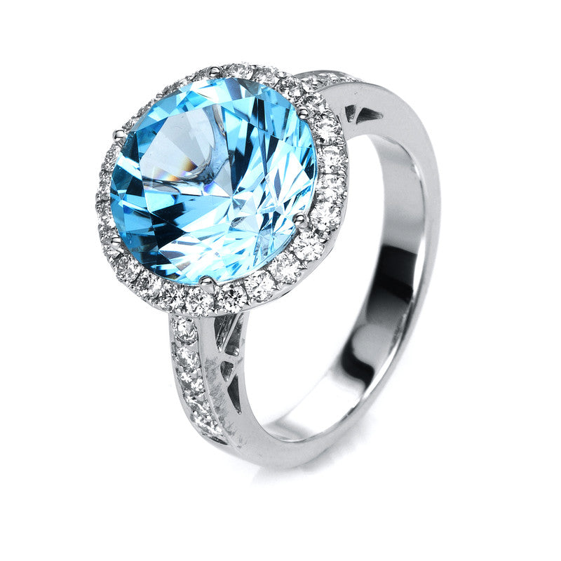 Ring mit Blautopas  aus 750/-18 Karat Weißgold mit 34 Diamanten 0