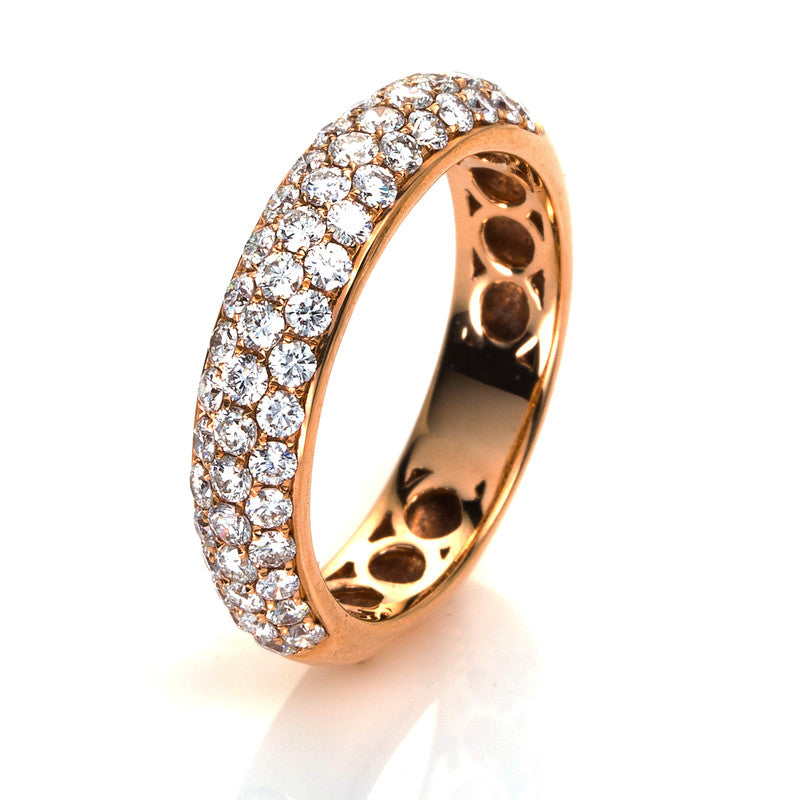 Ring    aus 750/-18 Karat Rotgold mit 55 Diamanten 1